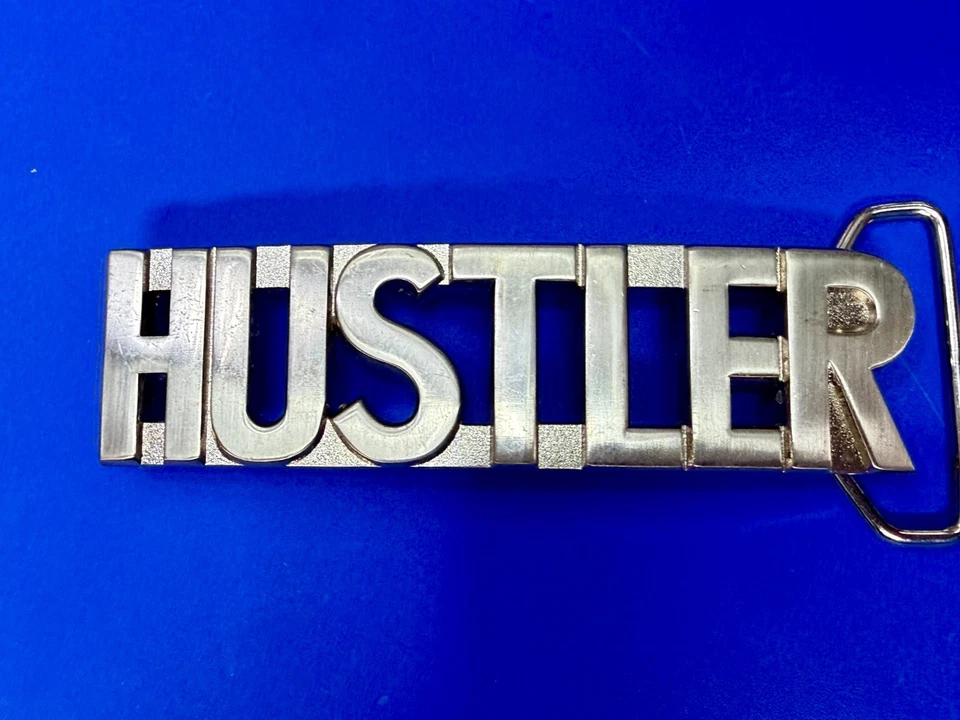 Hebilla de cinturón HUSTLER bloque letra declaración declaración recorte color plata Foto 2 de 4
