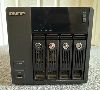 QNAP TS-439 Pro II+ (4 Bay NAS Server) 6TB (3x2TB Western Digital Black)