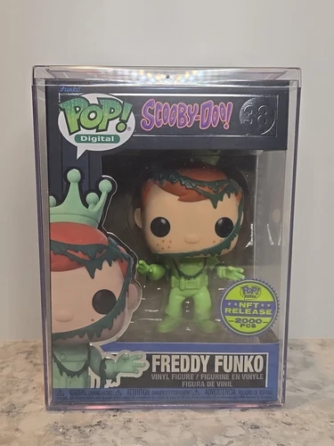 FUNKO POP DIGITAL 38 SCOOBY-DOO FREDDY FUNKO AS CAPTAIN CUTLER 1/2000 Hard Case