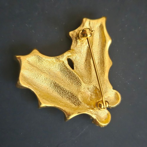 choose one Vintage brooch for yourself from my collection, pick by one! - Foto 39 di 109