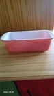 Vintage pyrex flamingo, pink loaf bread Pan 1.5 quart