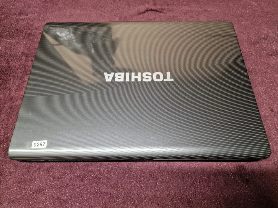 Toshiba Satellite L300-29X Laptop Faulty For Parts Missing Parts Read Descriptio - Image 4 of 4