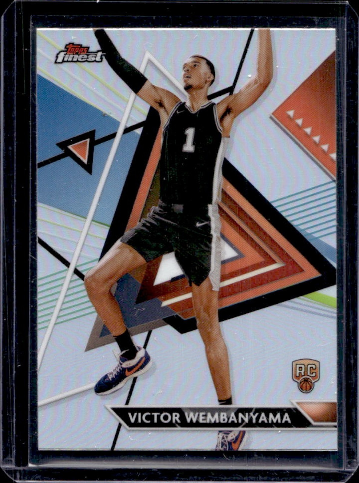 2023-24 Finest Victor Wembanyama RC Refractor Rookie Uncommon #197 Spurs