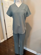 Fabletics Womens Army Green Scrub Set - Small Top, XS Bottom - NWOT