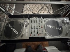 Pair of Technics 1200 MK2 Turntable Record Deck, DJ Stand + Allen And Heath Mix