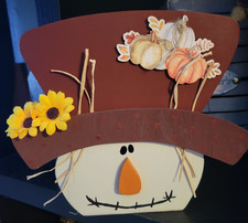 Scarecrow head cutout, Fall, Autumn decor.