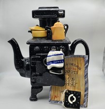 Paul Cardew Old Fashioned Stove Tea Pot Made in England *Signed* Handmade
