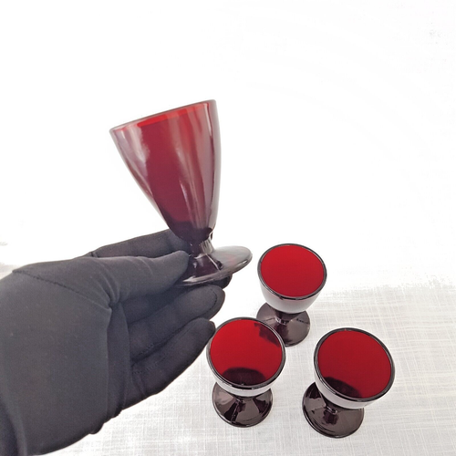 Anchor Hocking ROYAL RUBY Red Shot Glasses, Set of 4, 3oz Juice Glasses - Picture 3 of 8