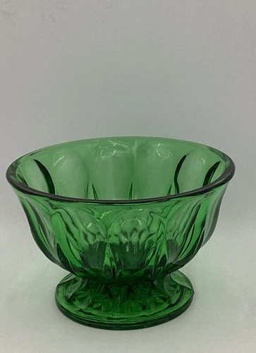 Vintage Anchor Hocking Emerald Green Glass Thumbprint Pedestal Candy Bowl 6”