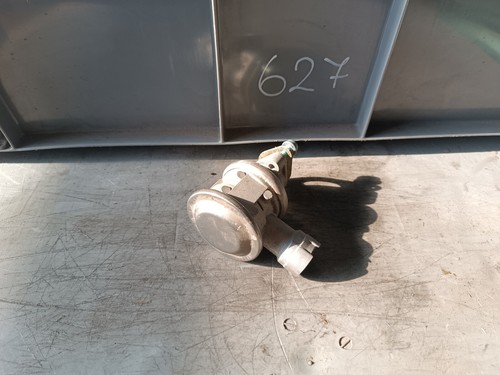 Passat 3BG A4 Sekundärluftpumpe 06B131351A Sekundärluftventil AGR Ventil