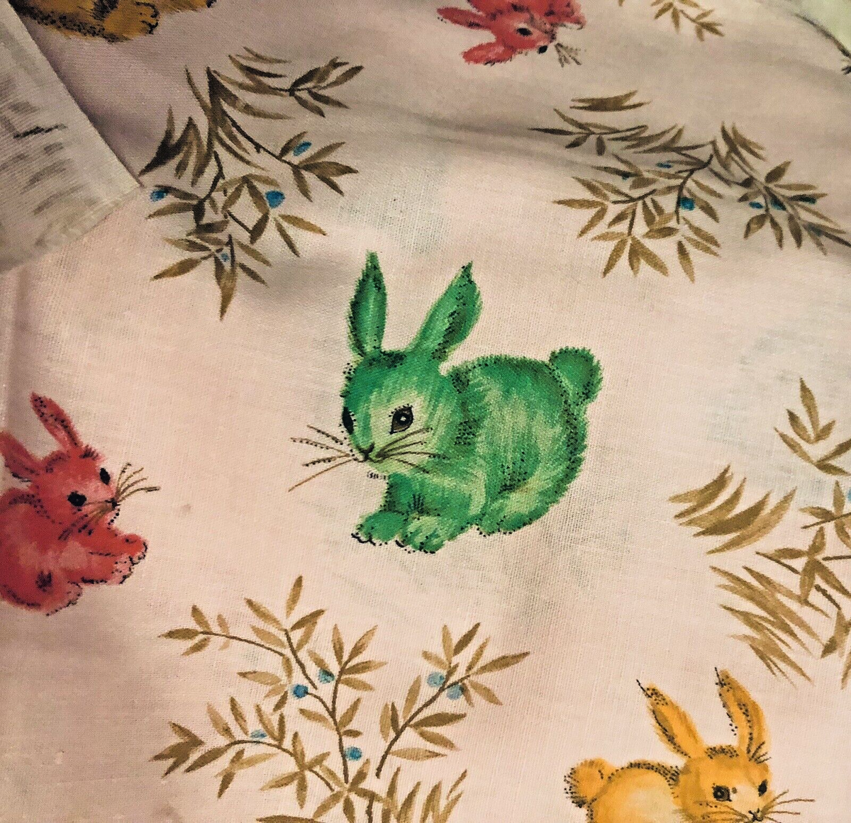 VTG NOVELTY Blue, Pink & Yellow Bunny Rabbits on Light Pink VTG NOVELTY Blue, Pink & Yellow Bunny Rabbits on Light Pink