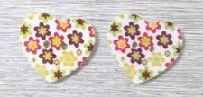 flower heart wood sewing buttons 2 holes 1 inch yellow blue red #3