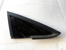2011-2019 FORD FIESTA SEDAN FRONT RIGHT PASSENGER QUARTER VENT WINDOW GLASS OEM