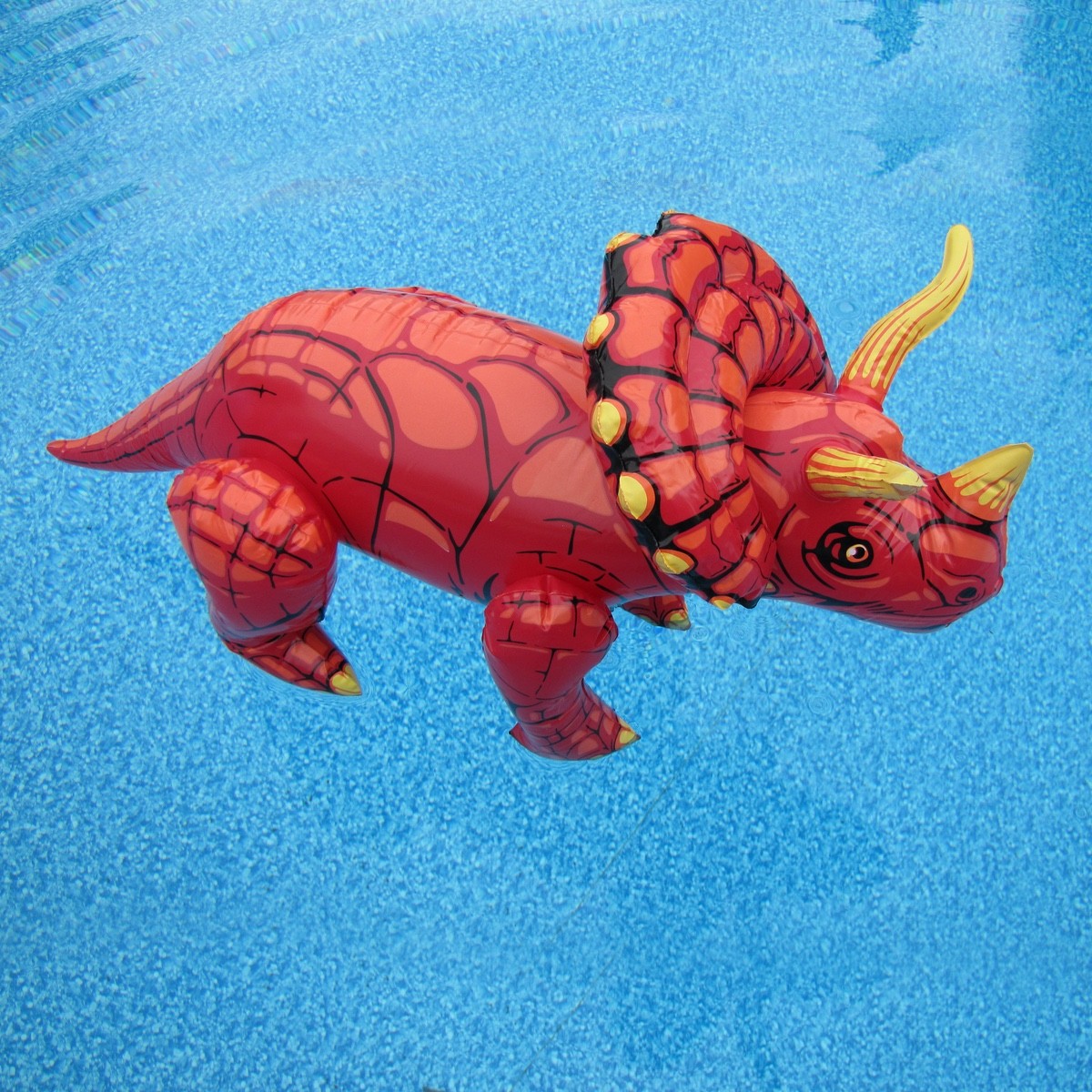 28" Inflatable Triceratops Swim Pool Dinosaur Water Float Blow Party Toy Floatie