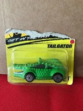 Matchbox 1994 Green Tailgator - sold " USED B197