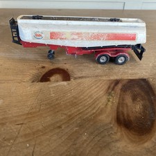 Corgi Major Mack Truck Gloster