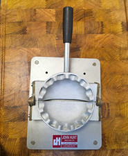 John Hunt Manual Countertop Dough & Pastry Portion Press Cutter Tool with Handle