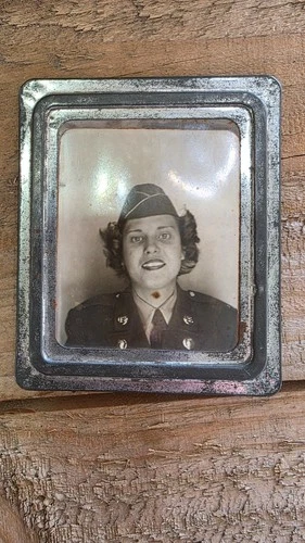 Vintage WWII Woman in Uniform Photo – Metal Frame – Military Portrait – 1940s