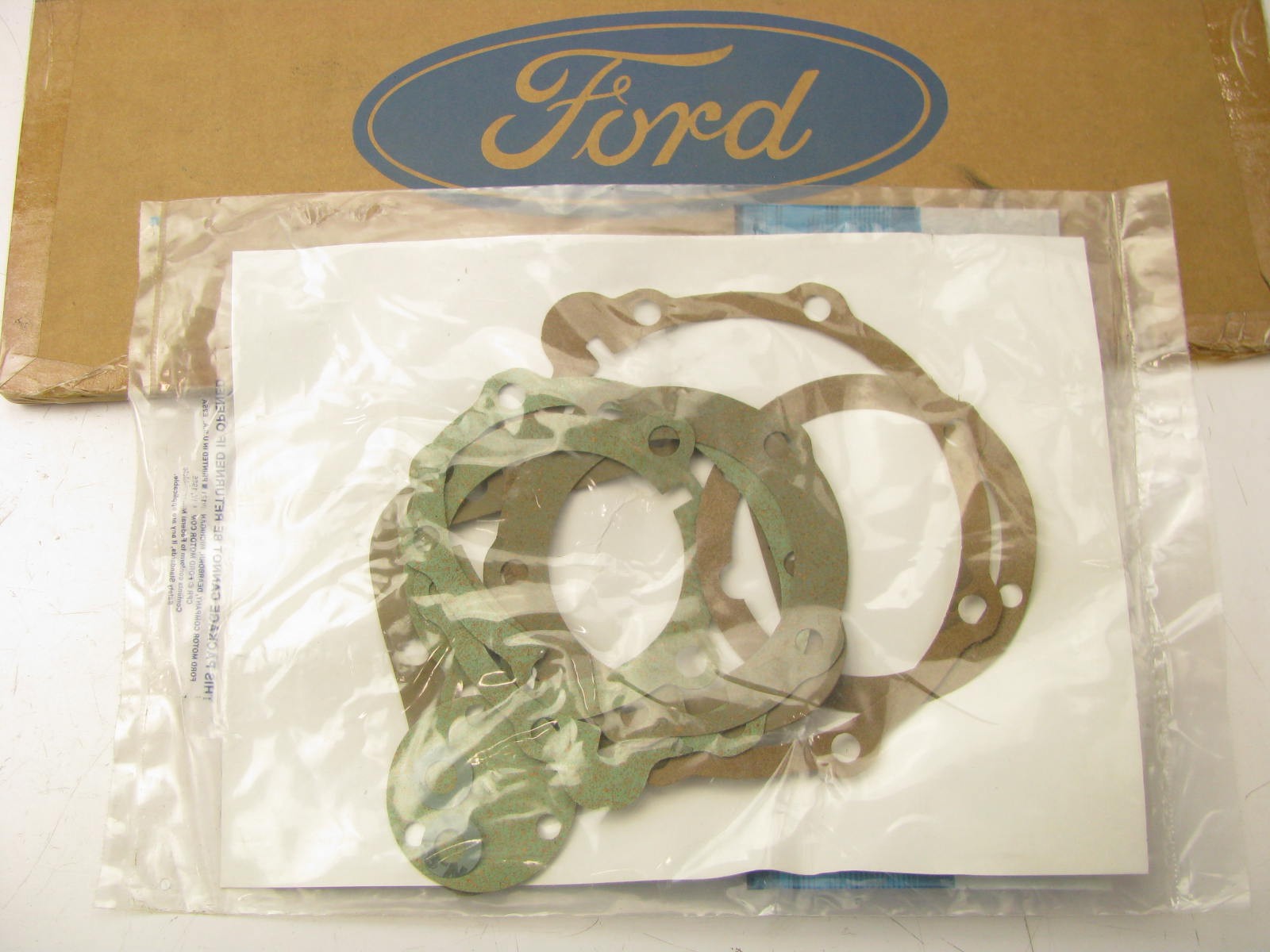 NEW - OEM Ford D4TZ-7153-B Transfer Case Gasket Set - New Process 205 NP205