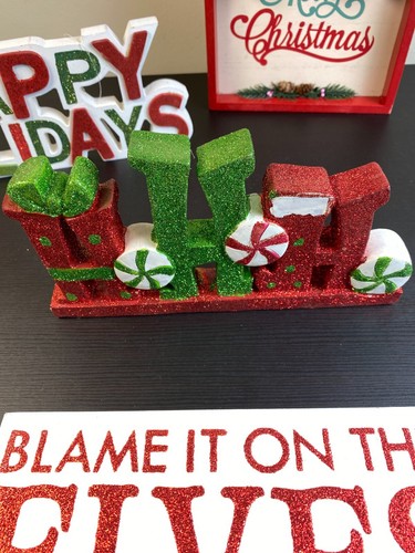 Set of 4 Signs Plaques Christmas Themed - Picture 3 of 7