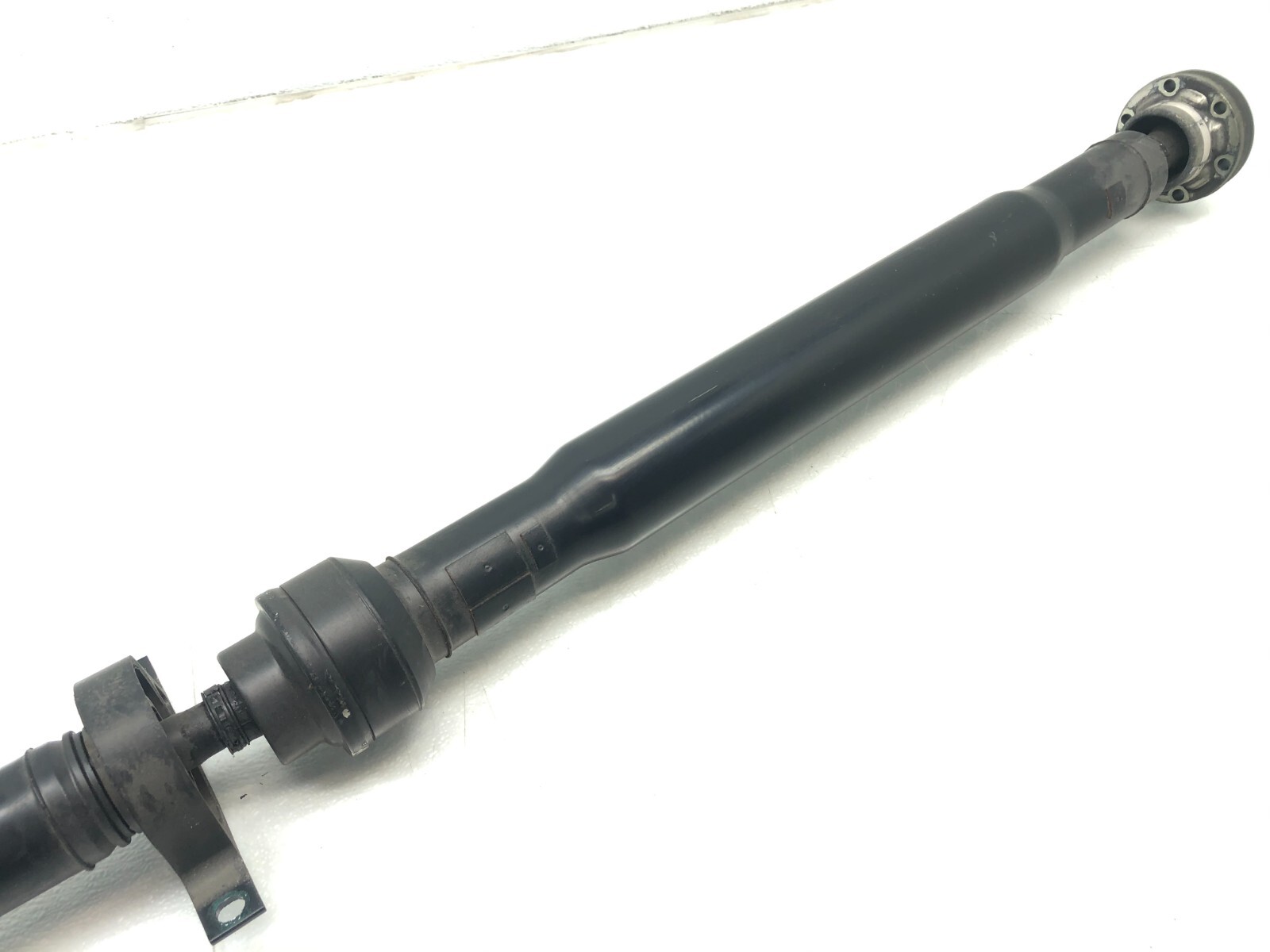 2014-2020 MASERATI GHIBLI AWD REAR DRIVE SHAFT OEM.