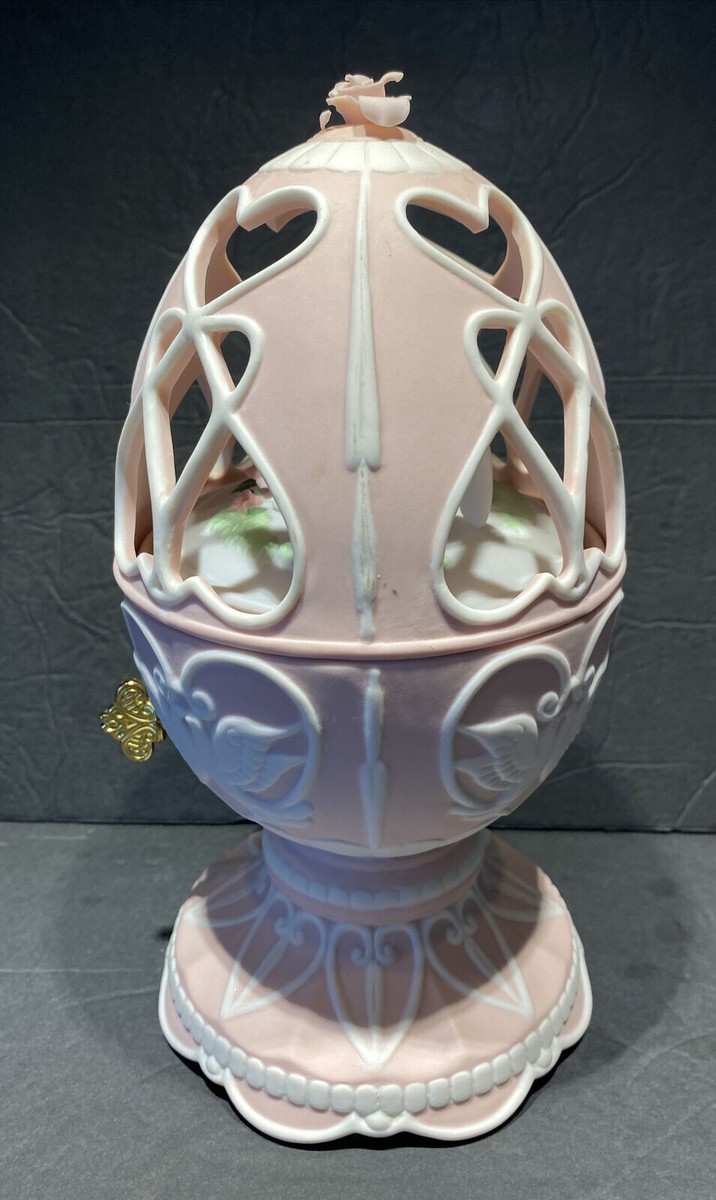 Avon 2003 Simply Elegant Musical Love Birds Porcelain Egg | eBay