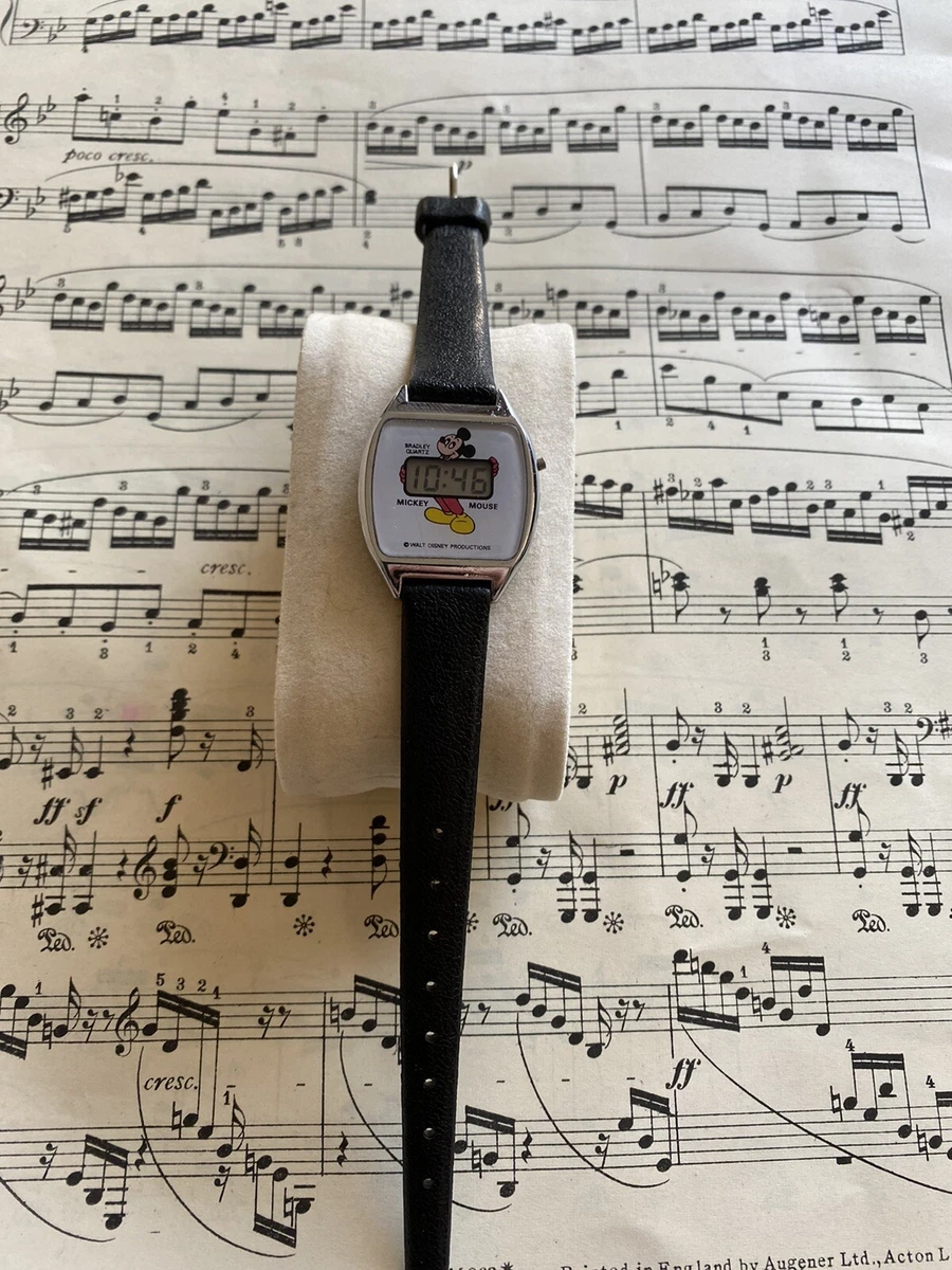 Walt Disney Productions Bradley Mickey Mouse Quartz LCD Wristwatch