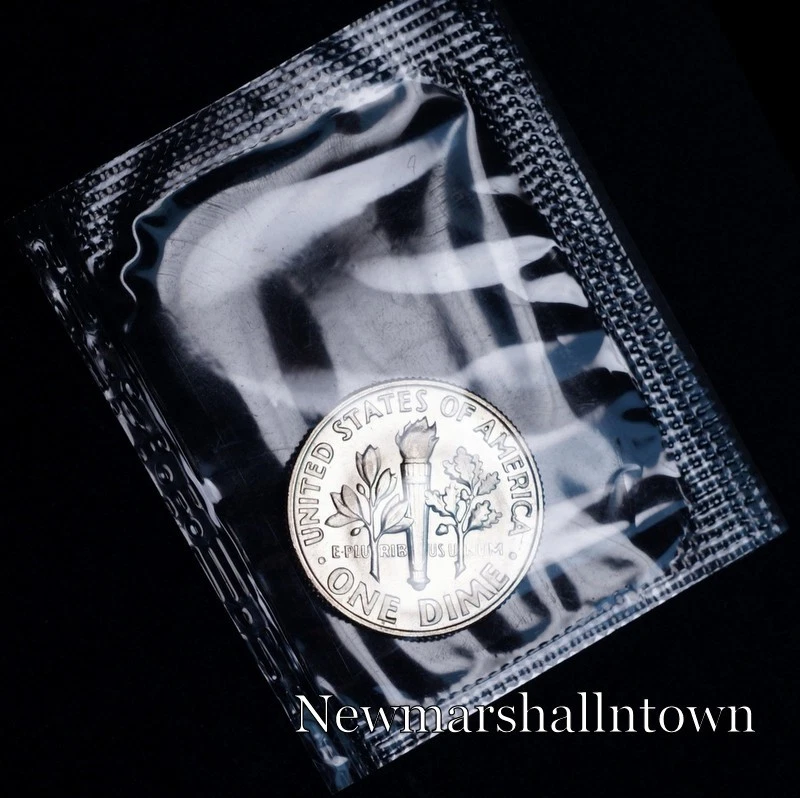 1965 SMS Roosevelt Mint Dime ~ Coin from Original Special Mint Set - Image 2 of 2