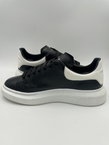 Alexander McQueen Men's Oversized Sneakers Black/White Size 42 - Picture 9 of 23