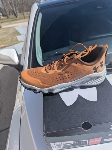 Neu Under Armour Charged Maven Trail Herren Laufschuhe, Tundra Braun Größe 9,5 - Bild 3 von 7