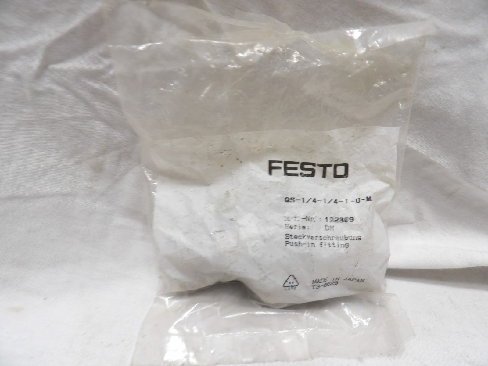 Festo Push-In Fitting QS-1/4-1/4-I-U-M (Pkg of 10)