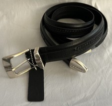Woolrich Black Leather Belt Silvertone Embossed Buckle Men  s Size 40 New