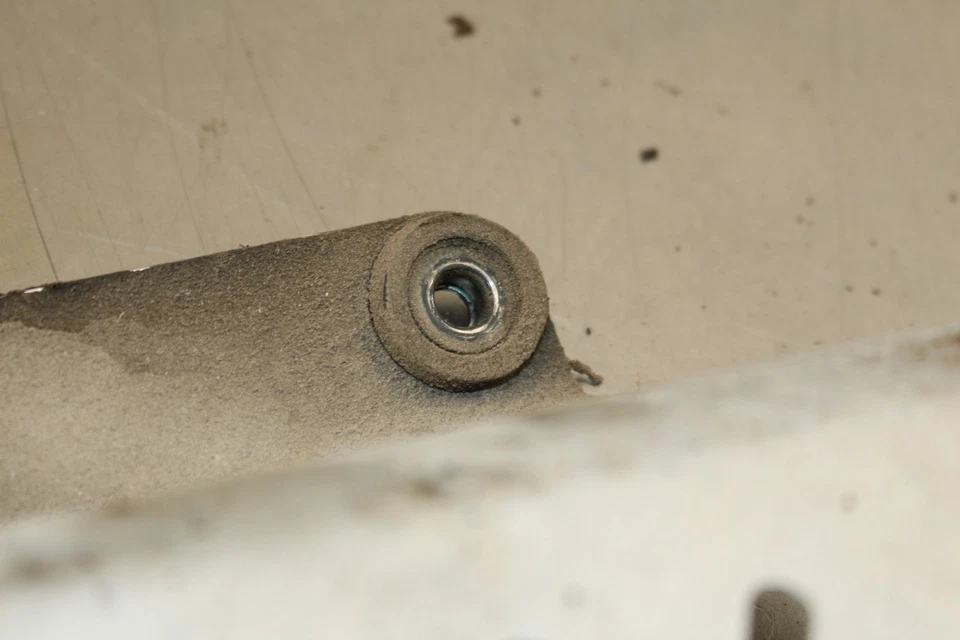 1988 Polaris Trail Boss 250 2 x 4 выхлопной коллектор трубы теплозащитный экран крышка W821 - Изображение 4 из 4