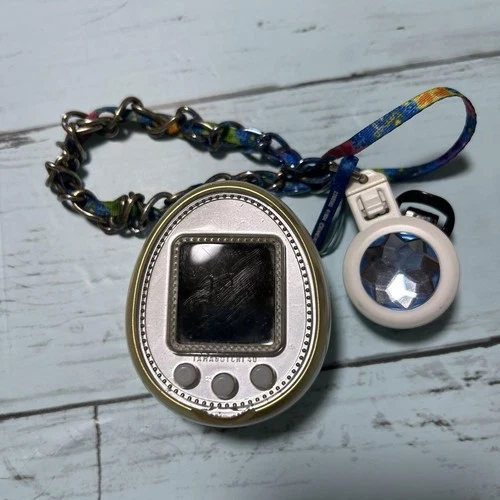 tamagotchi Tamagotchi 4U Body White Japan