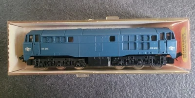 Rare Vintage N-Gauge Lima D5518 BR Blue Class 31 Diesel Locomotive - Image 1 of 4