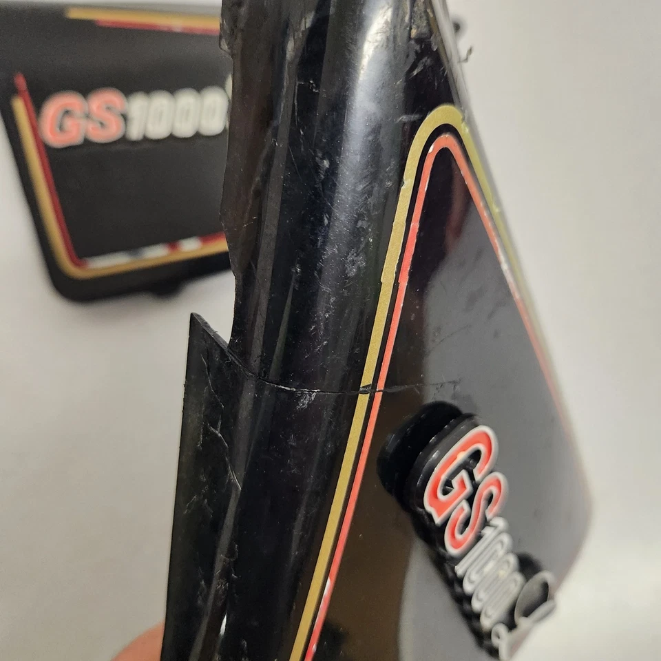 Lados izquierdo y derecho Suzuki GS 1000L años 80 Foto 3 de 4