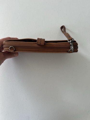 The Sak Iris Smartphone Wristlet Tobacco Brown Tooled Leather Embossing Wallet - Picture 9 of 9