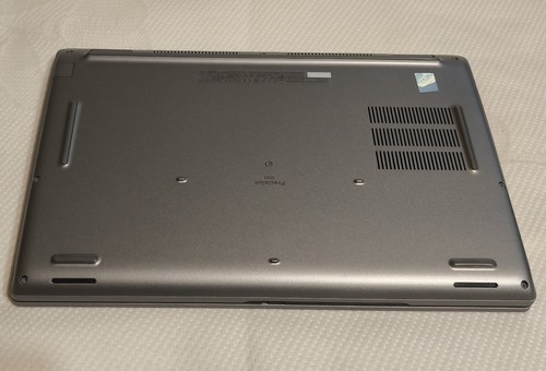 DELL PRECISION 3581, 15.6" FHD, I7-13800H, NVIDIA RTX 2000 ADA,32GB DDR5 RAM,1TB - Afbeelding 6 van 11