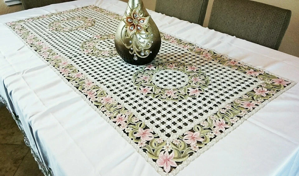 72x144" Embroidered Floral Cutwork Embroidery Tablecloth 12 Napkin Wedding Party - Image 2 of 4