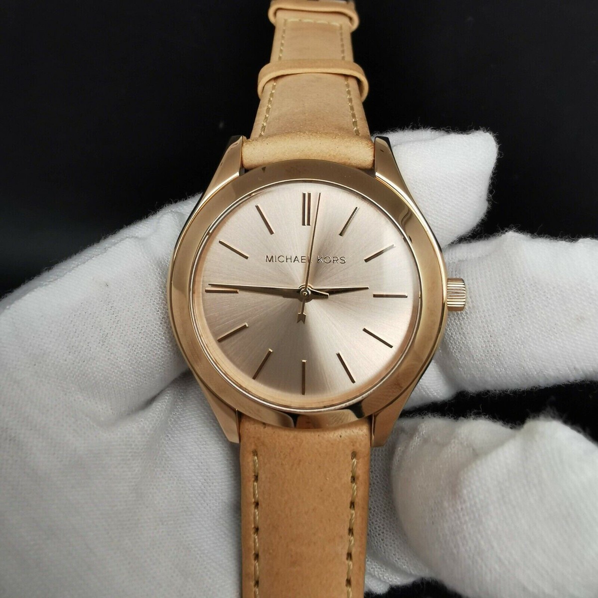 NEW OLD STOCK MICHAEL KORS SLIM RUNWAY MK3425A LEATHER STRAP