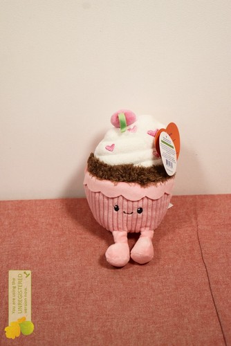 Gigglescape 7.5" Cupcake Stuffed Animal - Picture 2 of 5