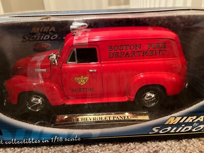 1/18 MIRA 1950 CHEVY PANEL TRUCK NEW YORK POLICE シェビー パネル