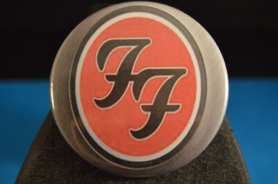 FOO FIGHTERS BUTTON  Logo A  2 1/4'' pin pinback punk band Alternative Rock MUSIC