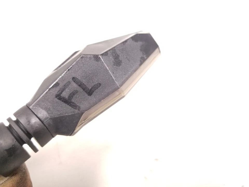 2006 MV Agusta Brutale 910S Front Left Turn Signal Indicator Light - Image 3 of 4