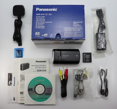 PANASONIC SDR-S10 CAMCORDER BOXED SD / SDHC CARD WATERPROOF DIGITAL VIDEO CAMERA - Picture 3 of 6