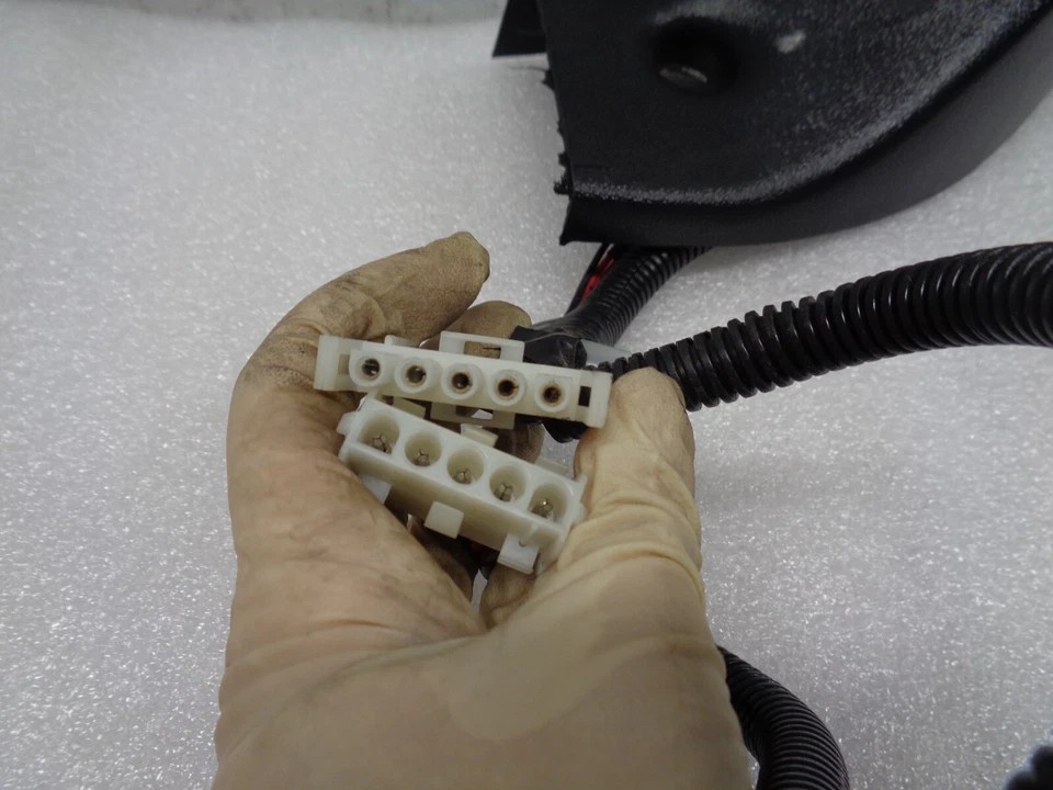 Interruptor de puerta del conductor delantero izquierdo Ford E-450 Super Duty 09-14 negro OEM AK2207213 Foto 4 de 4