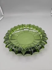 Fostoria Emerald Green Sunburst Daisy Ribbed 10" Large Heavy Ashtray