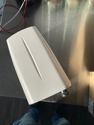 QuSpot RUTX11 integrierte Multiband LTE WiFi Omni GPS Bluetooth Antenne AX11S