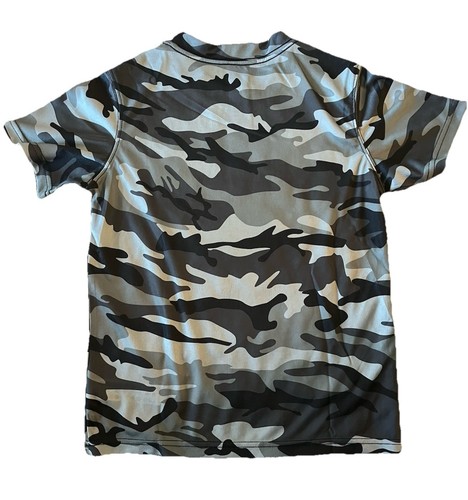 Philadelphia 76ers Official NBA Boys Small (8) Gray Camo Short Sleeve Shirt - Picture 2 of 4