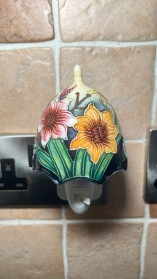 August Grove Old Tupton Ware Summer Bouquet Laraway Night Light #513